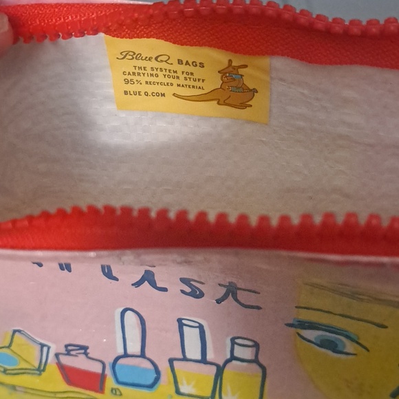 I'm an Artist Pink & Yellow Cosmetic Pouch! NWT - Picture 3 of 4